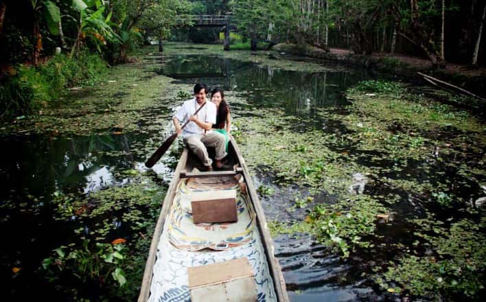Alleppey for romantic honeymoon place in India