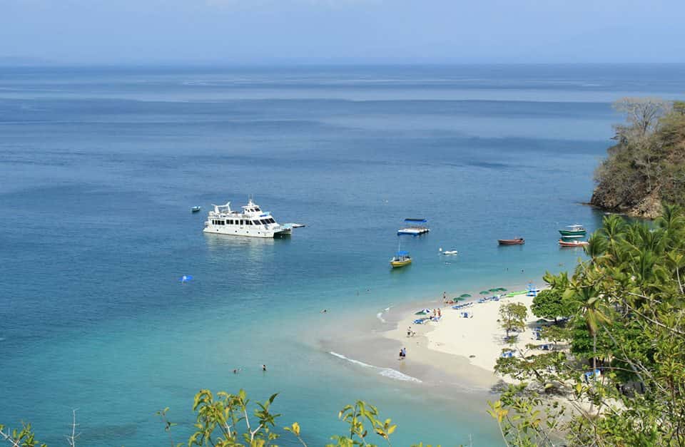 Costa Rica Attraction: Tortuga Island Cruise