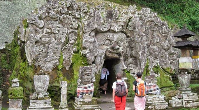 Lamgau Caves, Bicholim