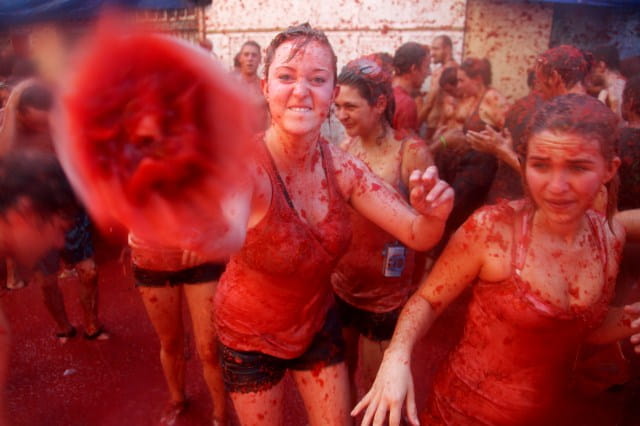 La Tomatina In Spanish