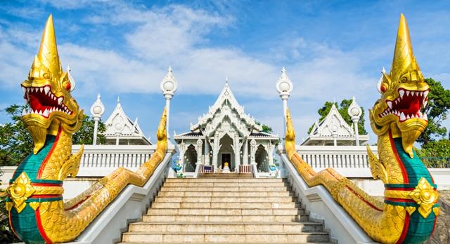  Wat Kaew Ko Wararam Krabi Thailand Attractions