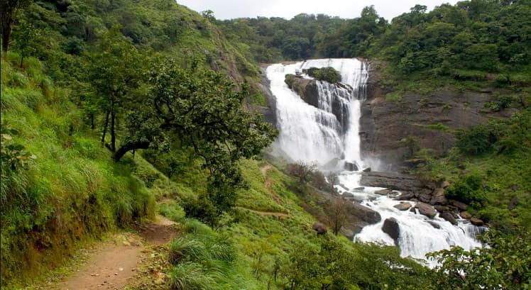 Mallalli Falls From Madikeri Places To Visit In Coorg