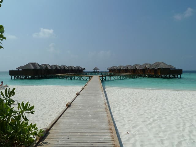 Maldives- Veli, And Dhigu