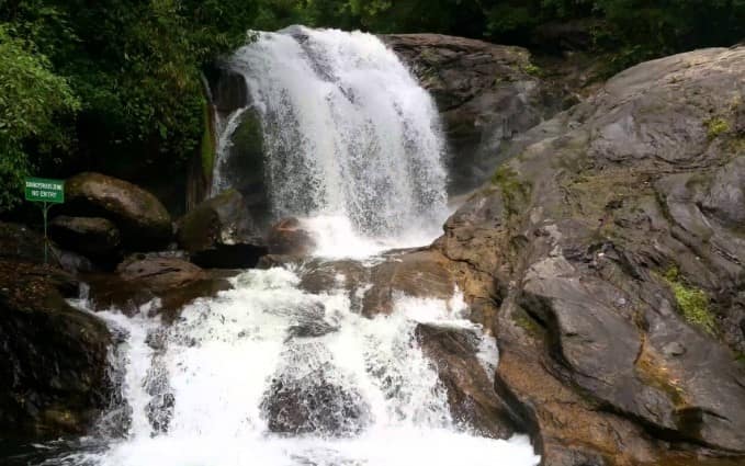 Attukal Waterfalls Munnar Tourist Places