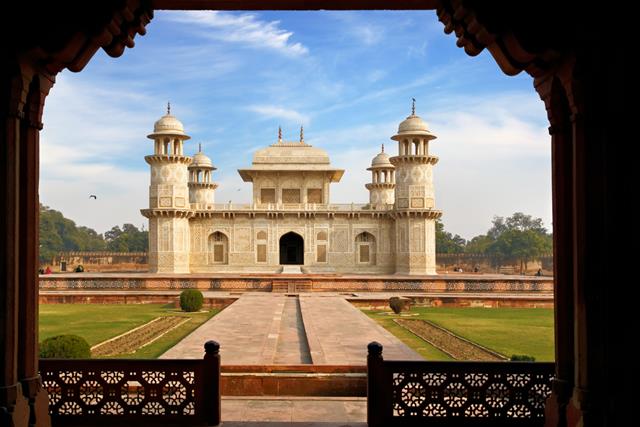 Itmad-Ud-Daulah Tomb Places To Visit In Agra Near Taj Mahal