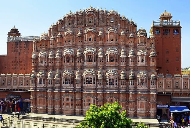 Places To Visit In Jaipur Tourism: Hawa Mahal Jaipur India