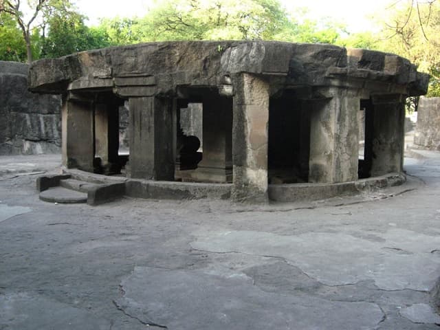 Places To Visit In Pune: Pataleshwar Temple Pune, Maharashtra