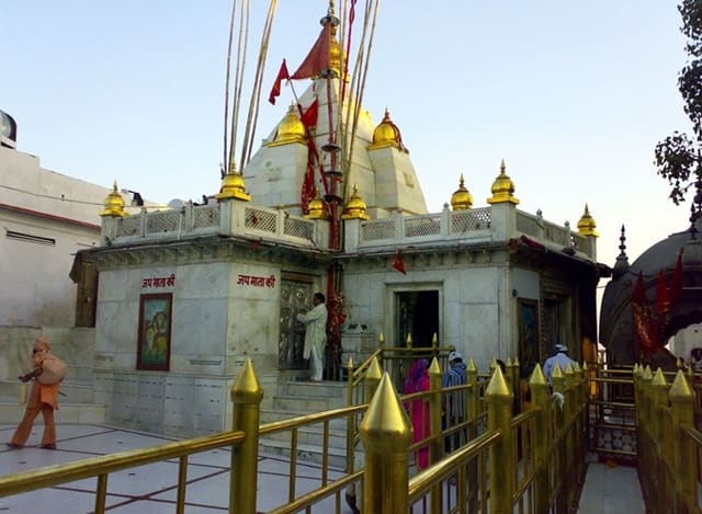 Himachal Temple Tour: Naina Devi Temple In Himachal Pradesh