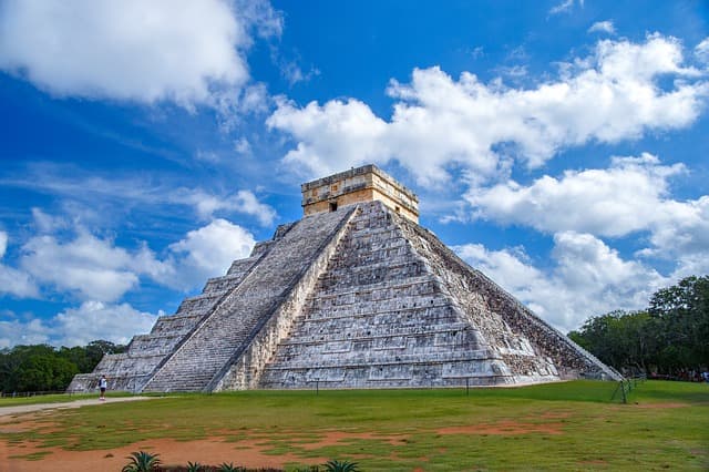 Best Chichen Itza Tours From Cancun Mexico