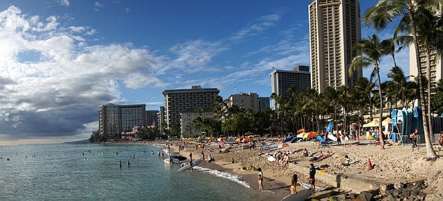 Kuhio Beach Activities