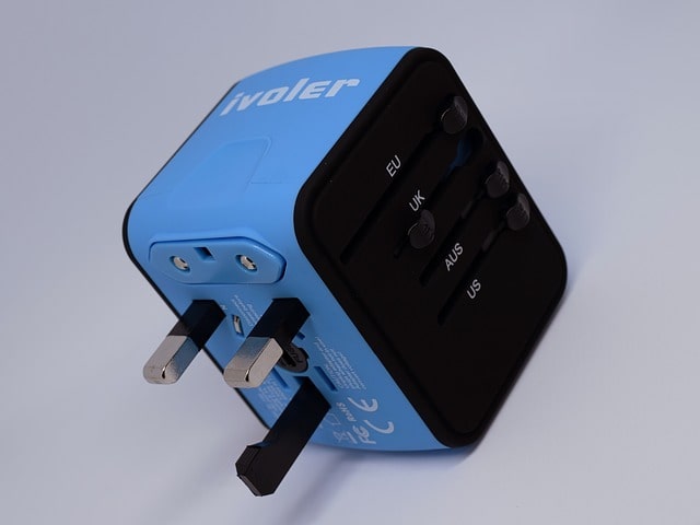 Universal Adapter