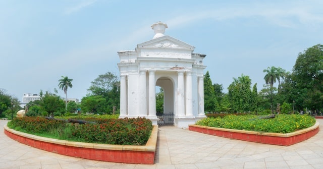 Park Monument Pondicherry