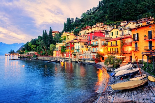 Hike At The Cinque Terre Fishing Village