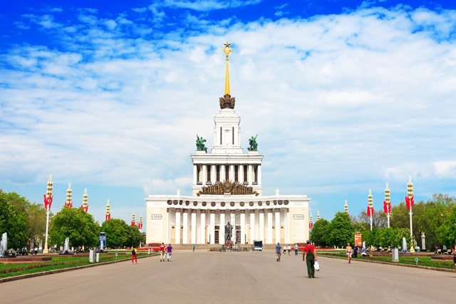 Take A Bicycle Ride Inside The VDNKh