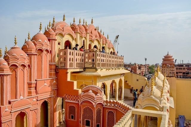 Maharaja Sawai Pratap Singh: How To Reach Hawa Mahal?