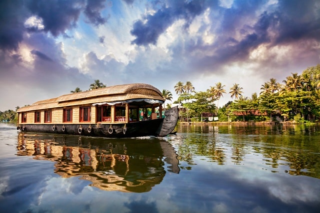 Alleppey Houseboats Packages Price