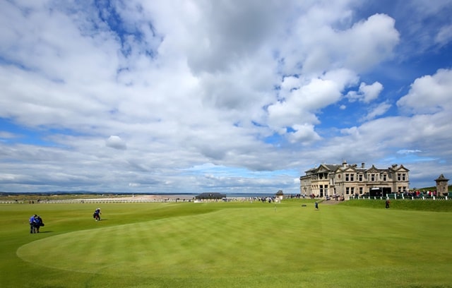 Play Golf At The St.Andrews Royal Golf Club