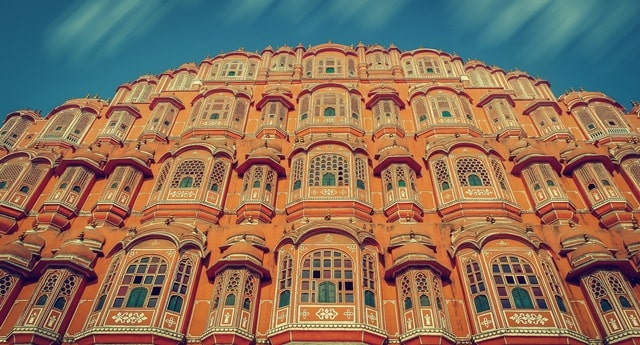 How Many Windows Does Hawa Mahal Have?