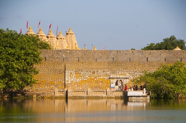 Narayan Sarovar