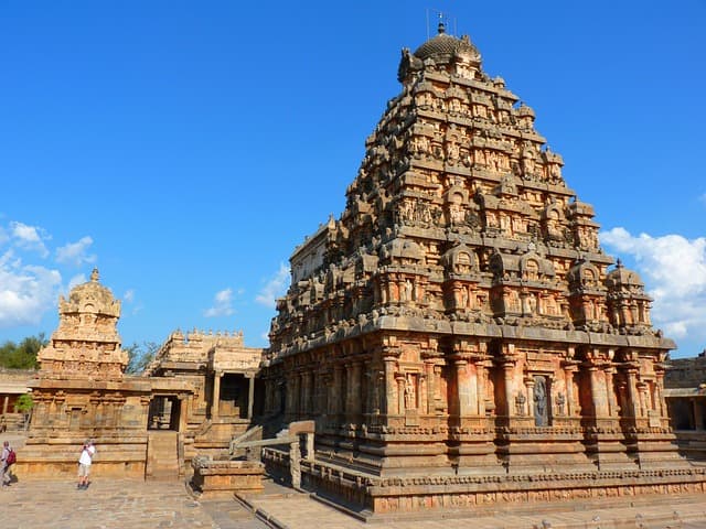 Chola Temples, Tamil Nadu Heritage Monuments Of India