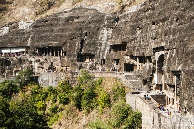 Ajanta Ellora Caves, Maharashtra Historical Monuments Of India