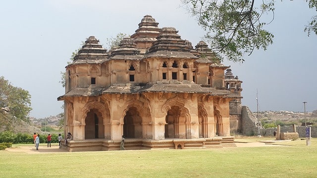 Facts And Features Of Hampi