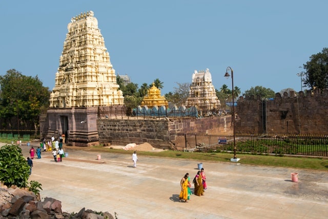 Famous Temple On Srisailam Trip Mallikarjuna Swamy Temple