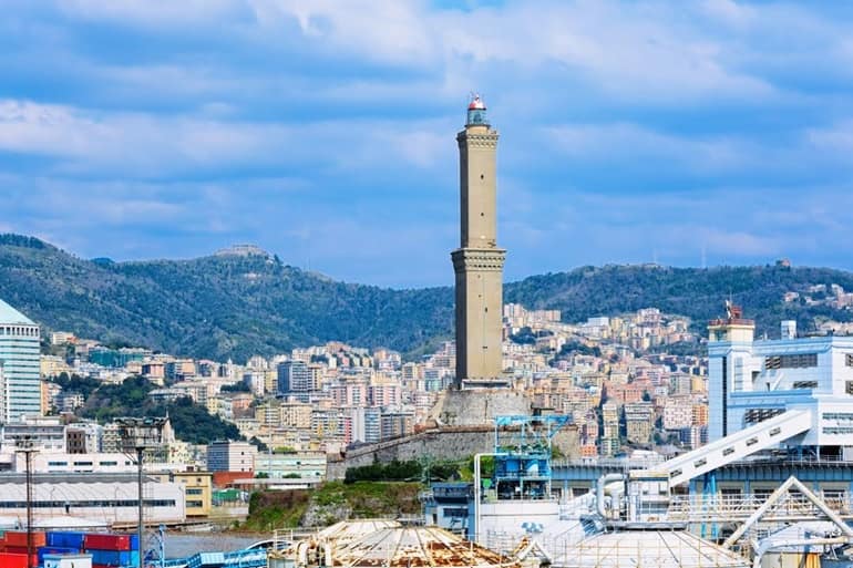 Lanterna Di Genoa